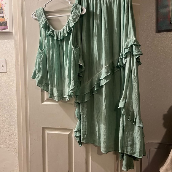 Free People top and skirt - Picture 2 of 4